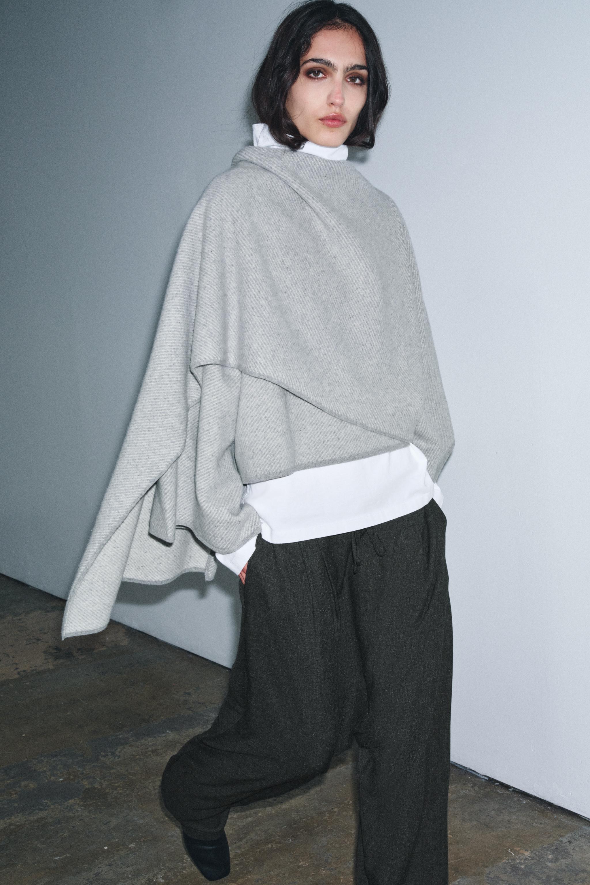 100% WOOL CAPE COAT WITH SCARF